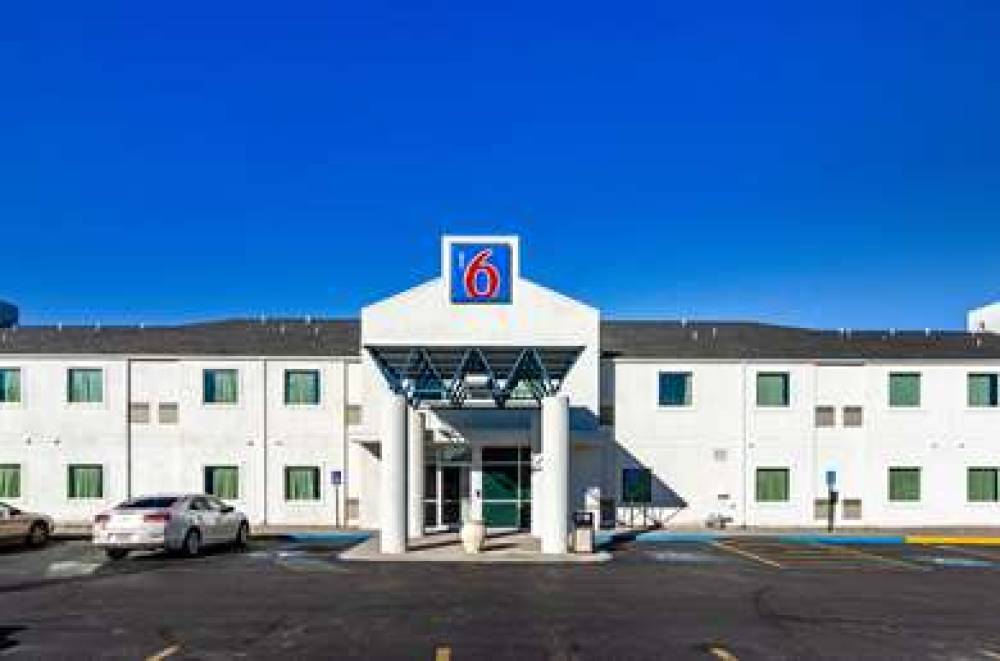 Motel 6 Wheatland, WY 7