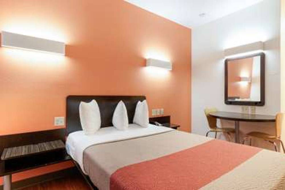 MOTEL 6 WILKES-BARRE PA 6