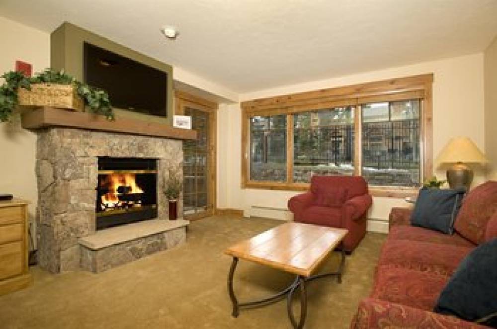 MOUNTAIN THUNDER LODGE 2