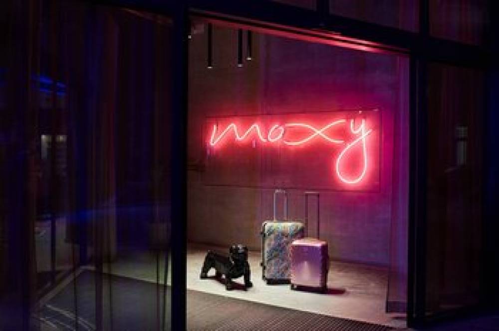 Moxy Brussels City Center