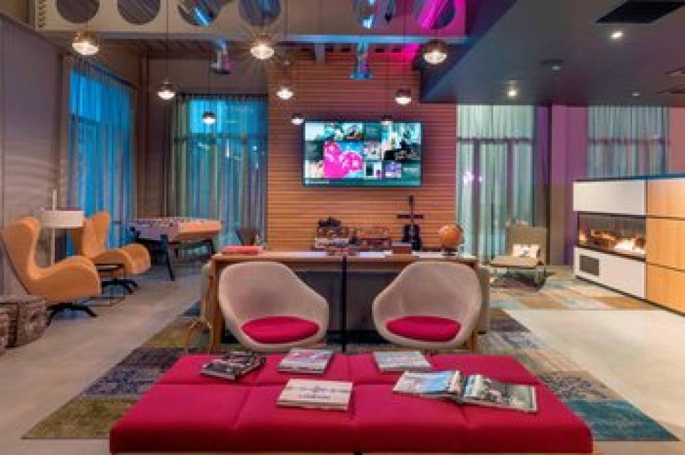 Moxy London Excel 4