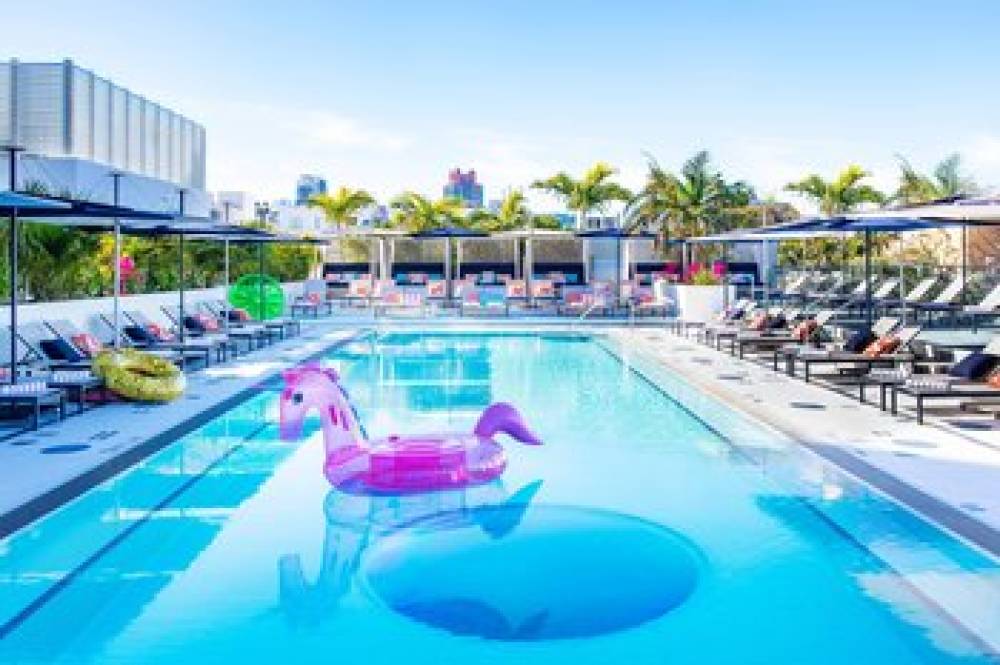 Moxy Miami South Beach 1