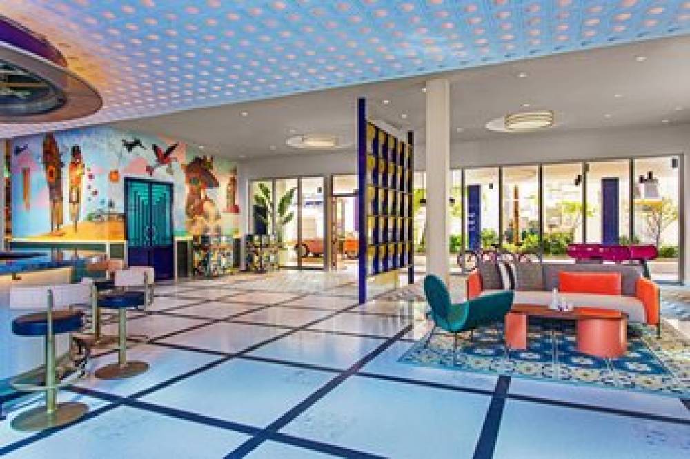 Moxy Miami South Beach 3