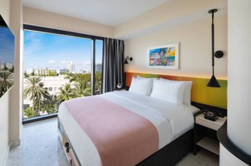 Moxy Miami South Beach 10