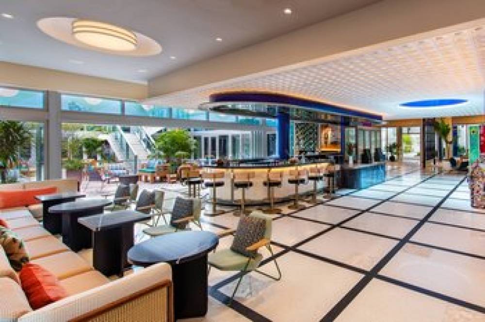 Moxy Miami South Beach 6