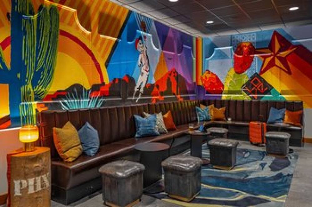 Moxy Phoenix Downtown 5