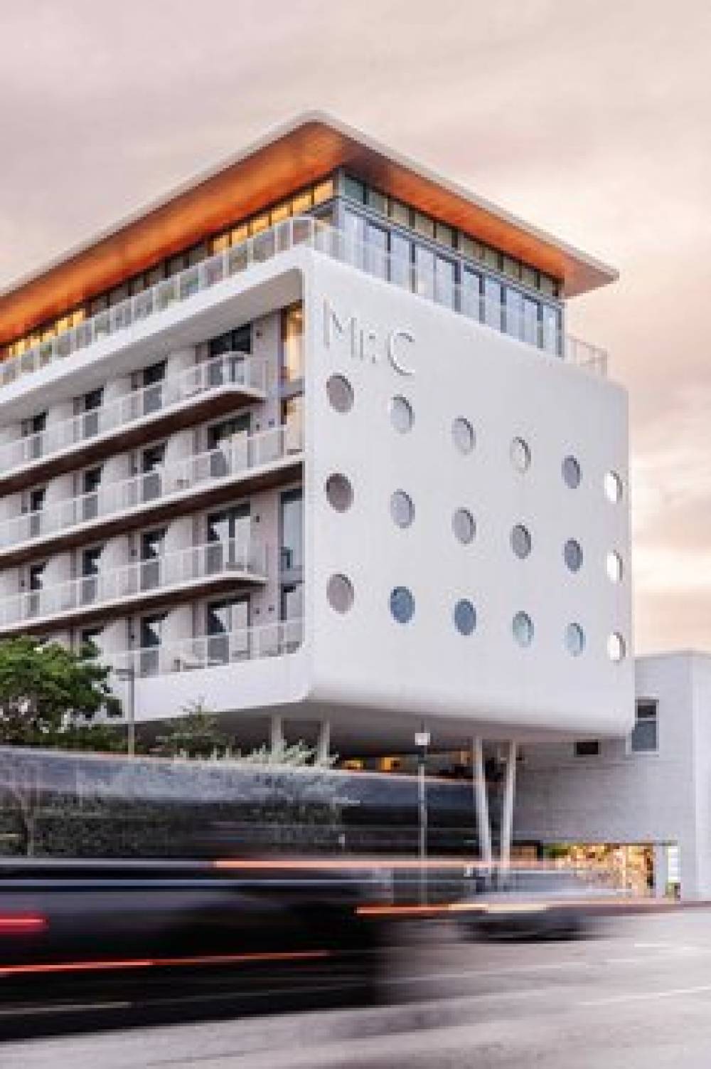 MR. C MIAMI - COCONUT GROVE 7
