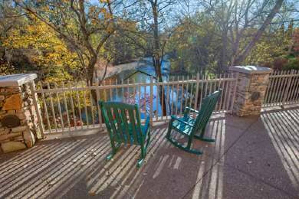 MUSIC ROAD HOTEL 9