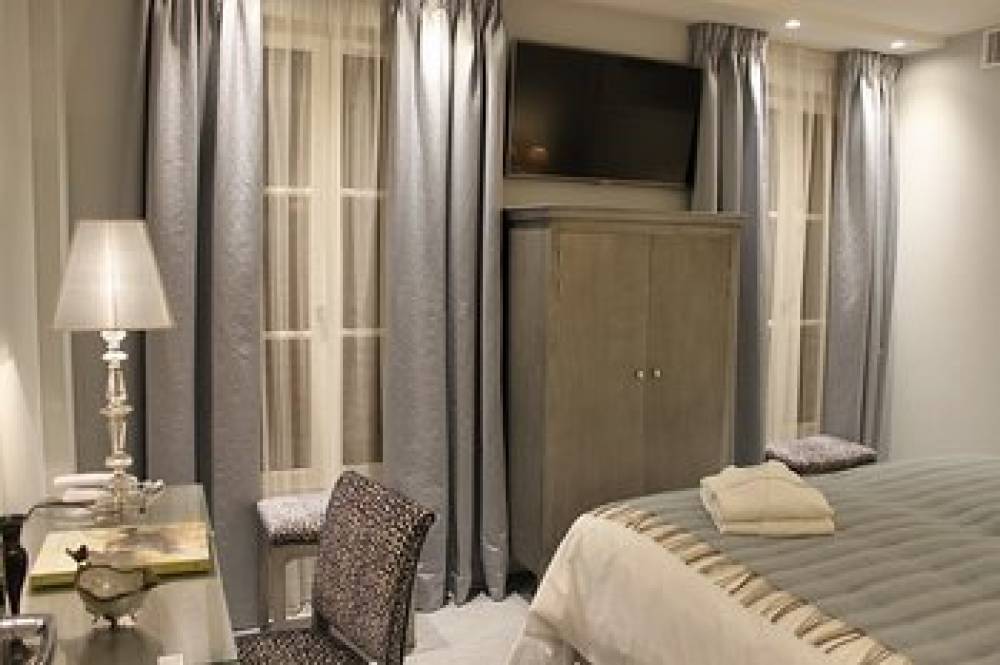 MY HOME IN PARIS 8