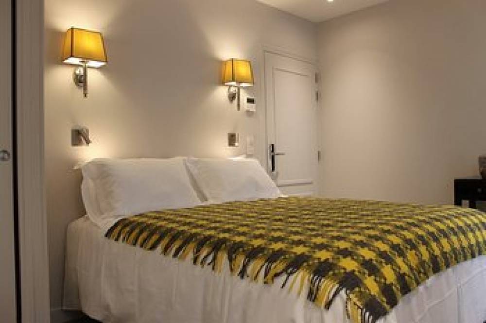 MY HOME IN PARIS 5