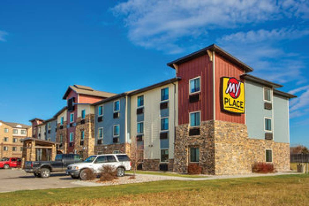 My Place Hotel Grand Forks Nd