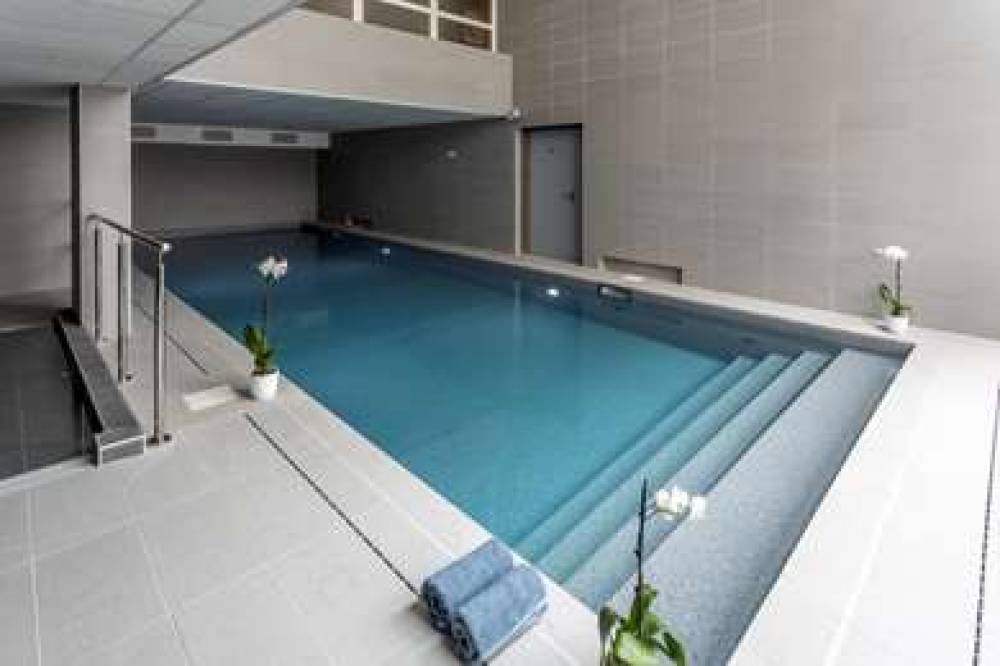 NEMEA APPART HOTEL VELIZY EUROPE 6