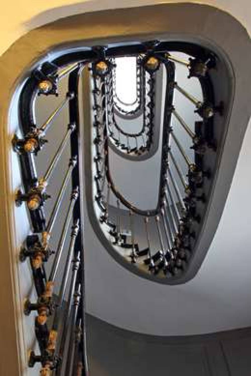 NEW HOTEL ROBLIN LA MADELEINE 3