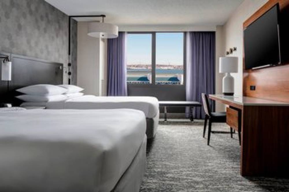 New York LaGuardia Airport Marriott 7