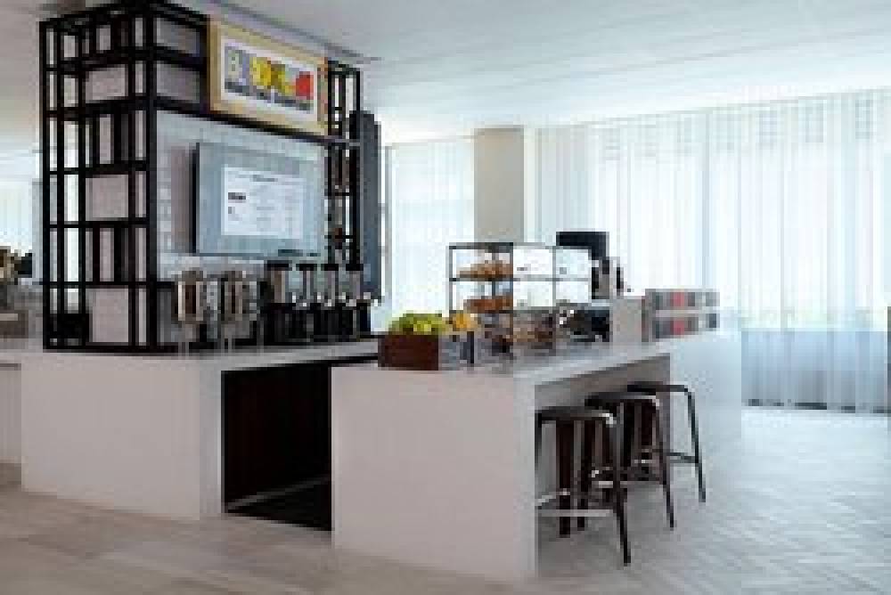 New York Marriott At The Brooklyn Bridge 9