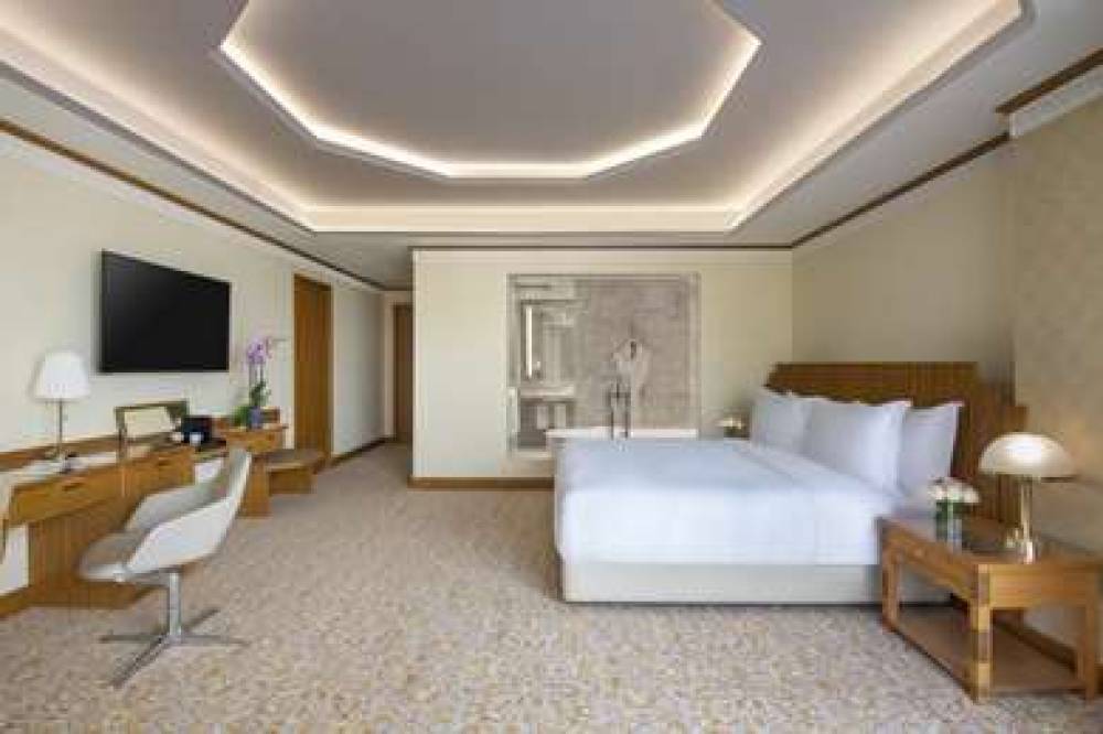 NH COLLECTION OASIS DOHA HOTEL 10