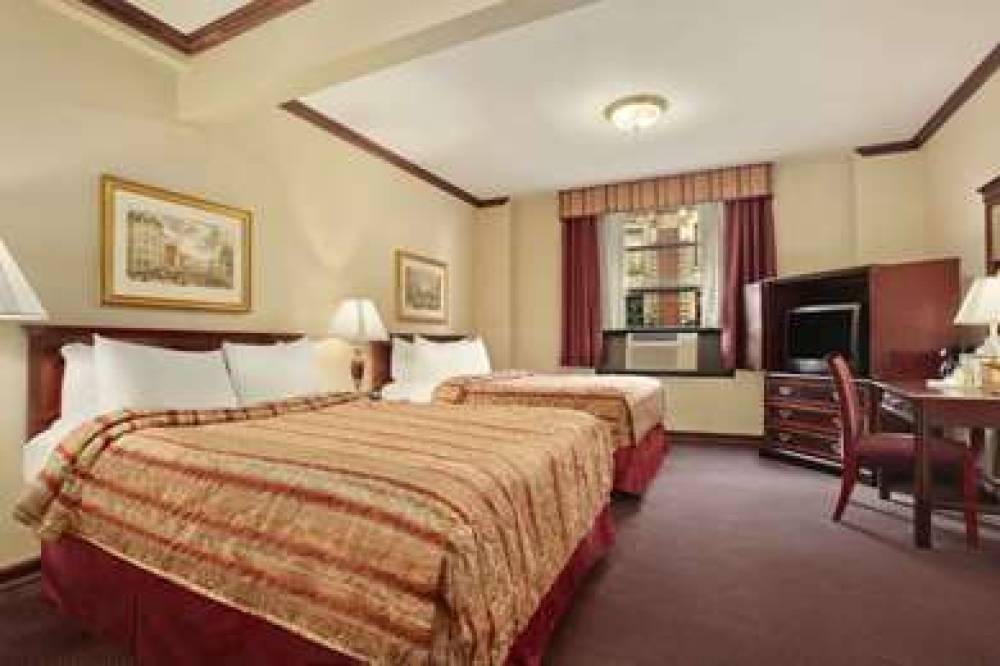 NIGHT HOTEL BROADWAY 7