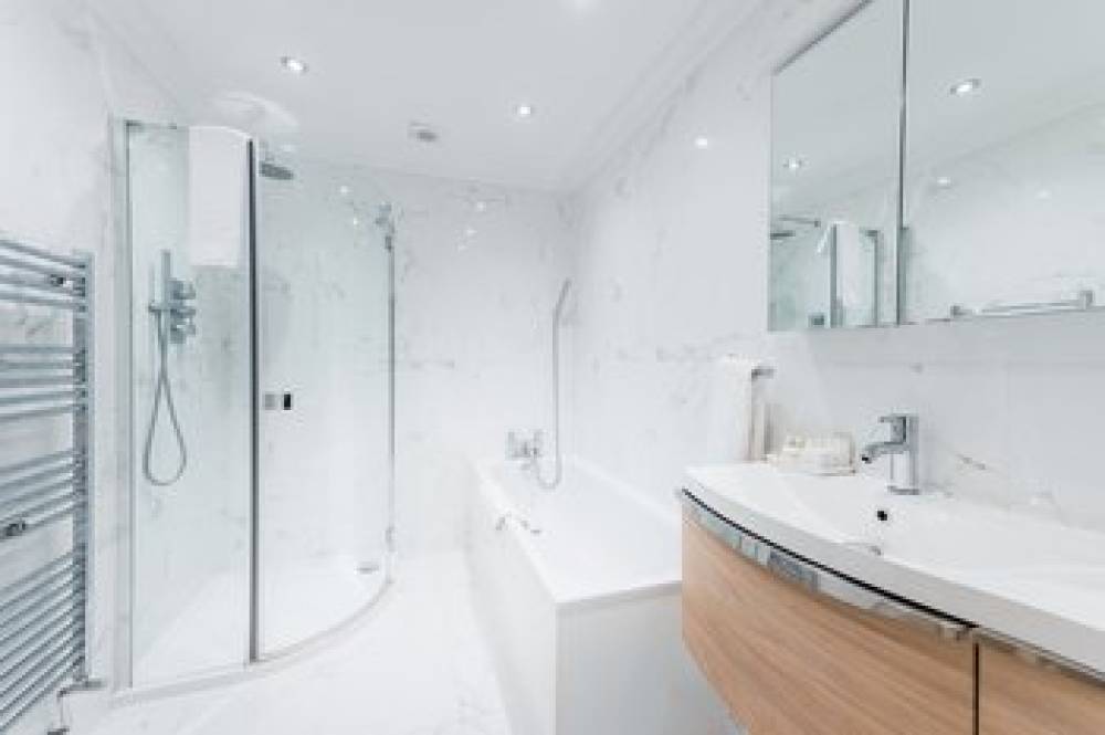 NO 1 THE MANSIONS BYMANSLEY 7