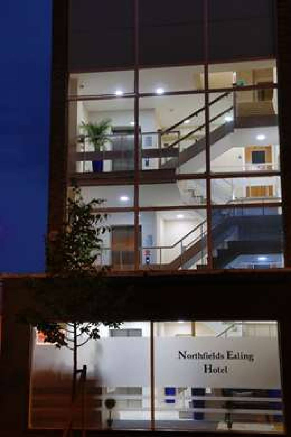 NORTHFIELDS EALING 2