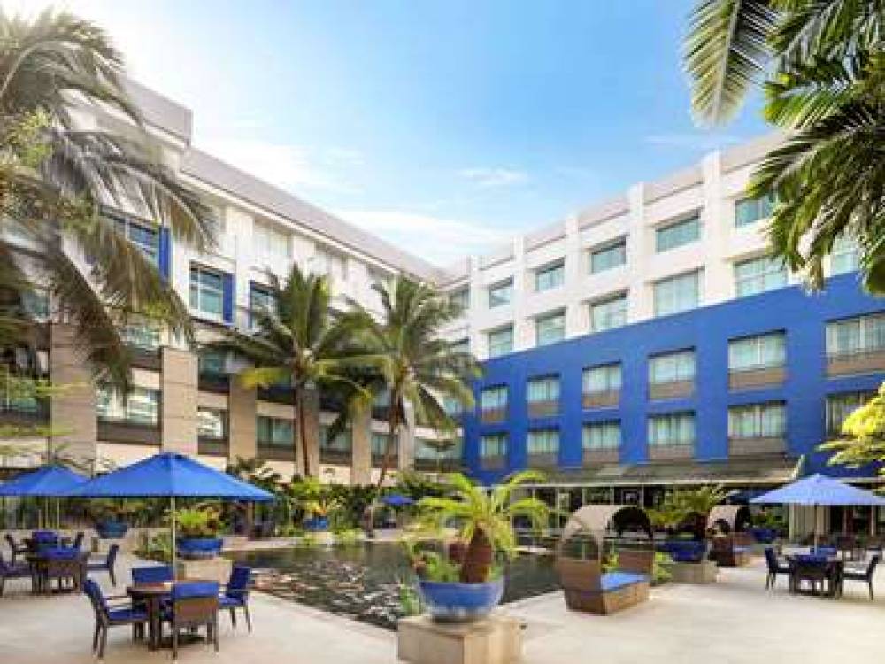 Novotel Jakarta Mangga Dua Square 3