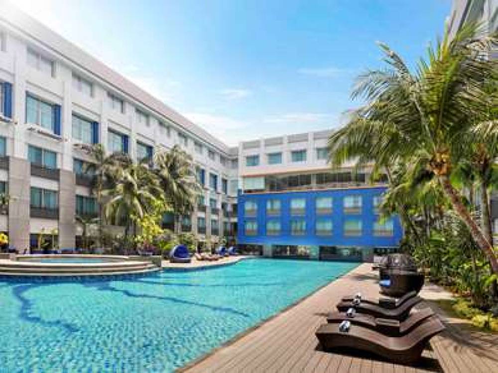 Novotel Jakarta Mangga Dua Square 7
