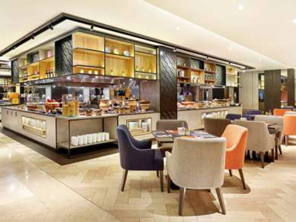 Novotel Jakarta Mangga Dua Square 9