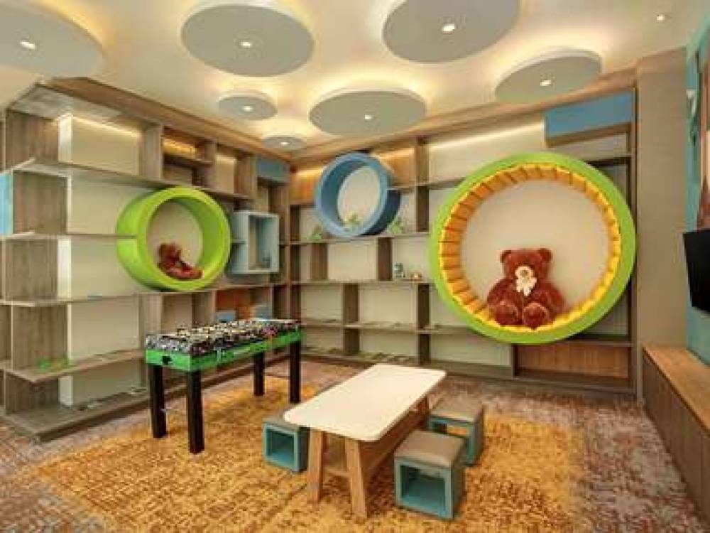 Novotel Jakarta Mangga Dua Square 4