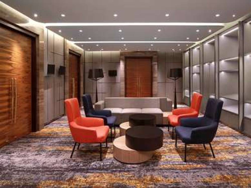 Novotel Jakarta Mangga Dua Square 2