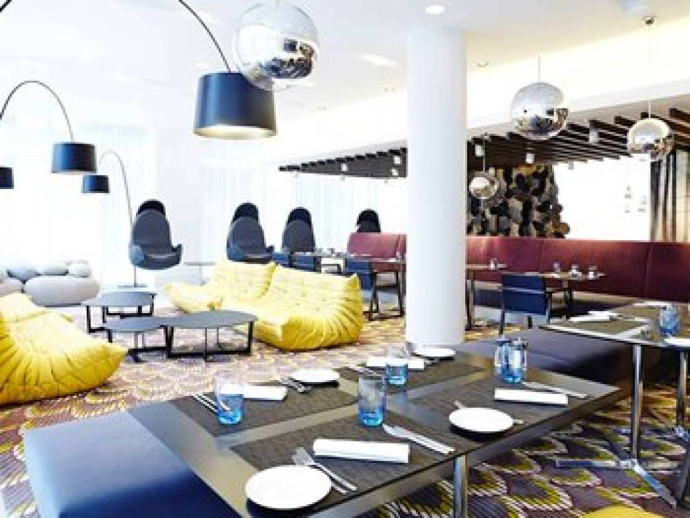 Novotel London Brentford 5