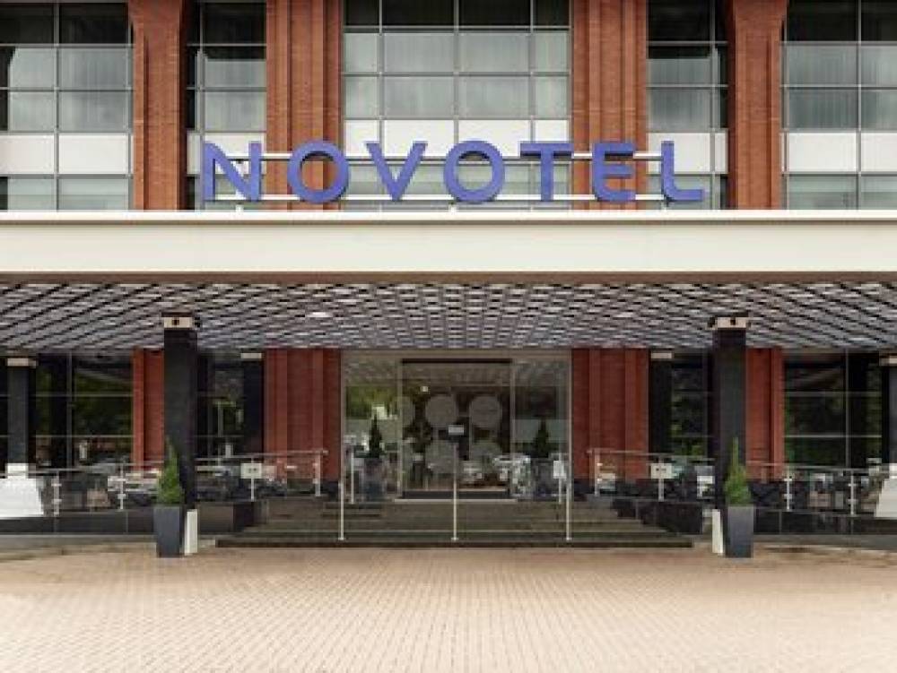 Novotel London Heathrow Airport T1 T2 And T3 1