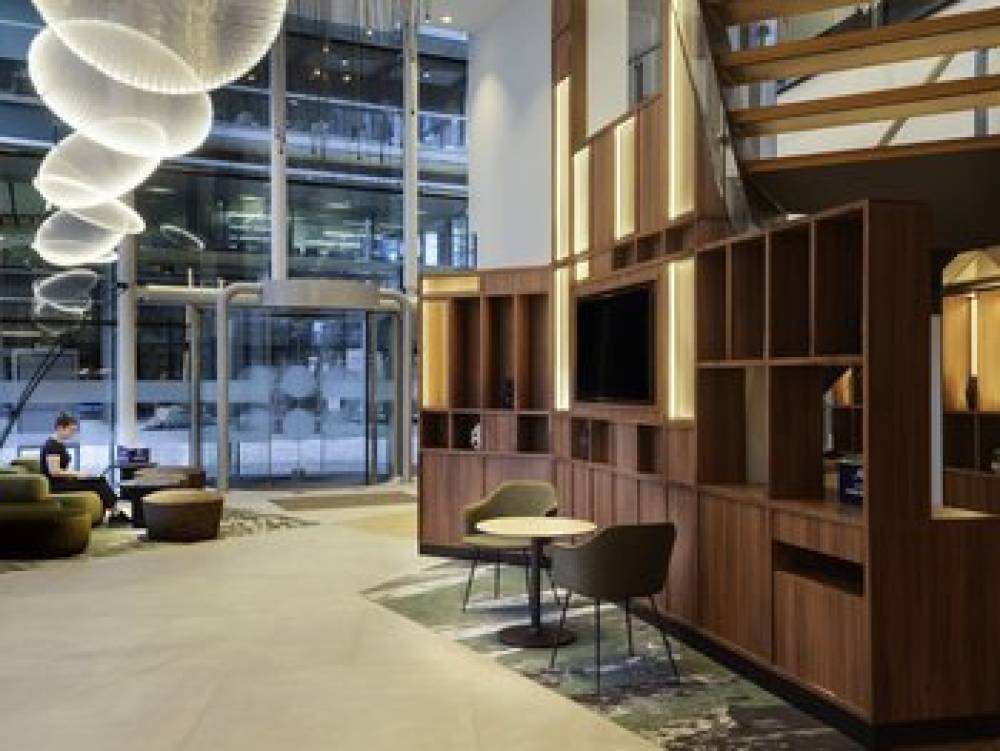 Novotel London Paddington 3