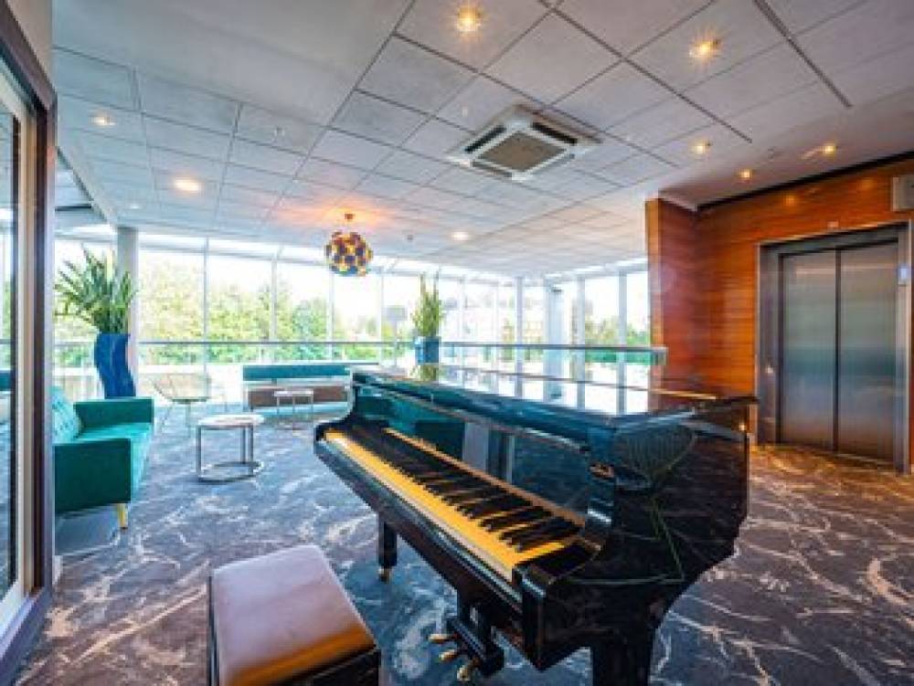Novotel London West 5