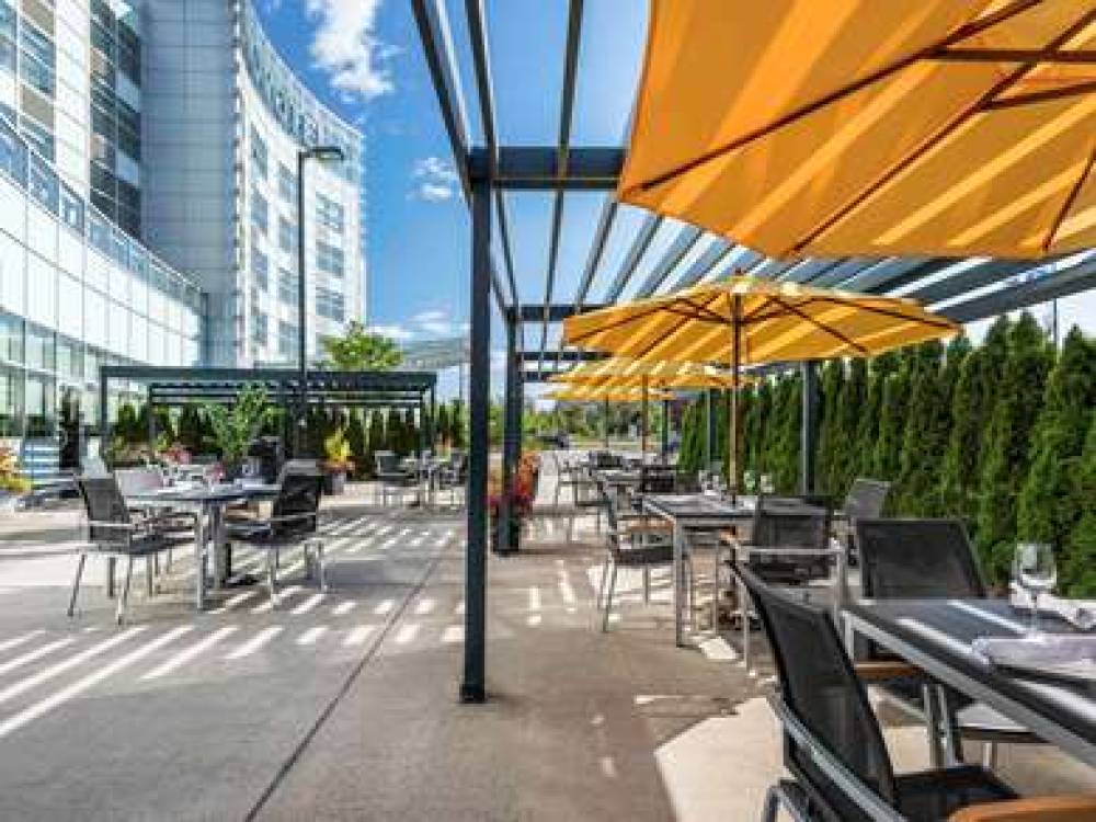 Novotel Montreal Aeroport 2