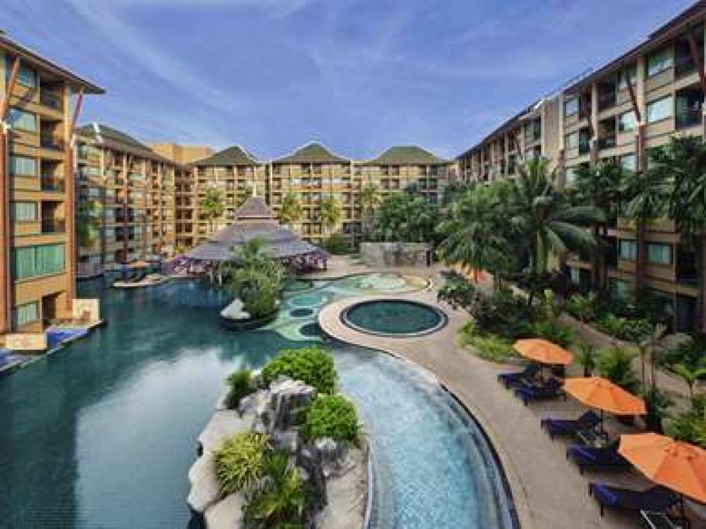 Novotel Phuket Vintage Park Resort 1