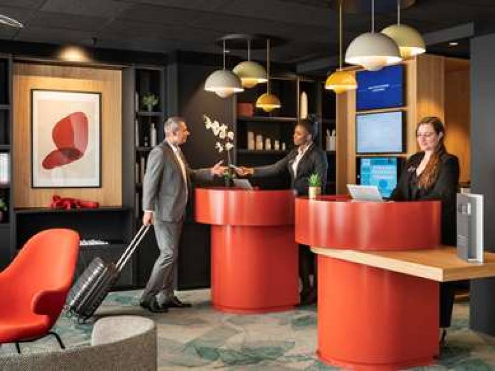 Novotel Suites Paris CDG Airport Villepinte 3