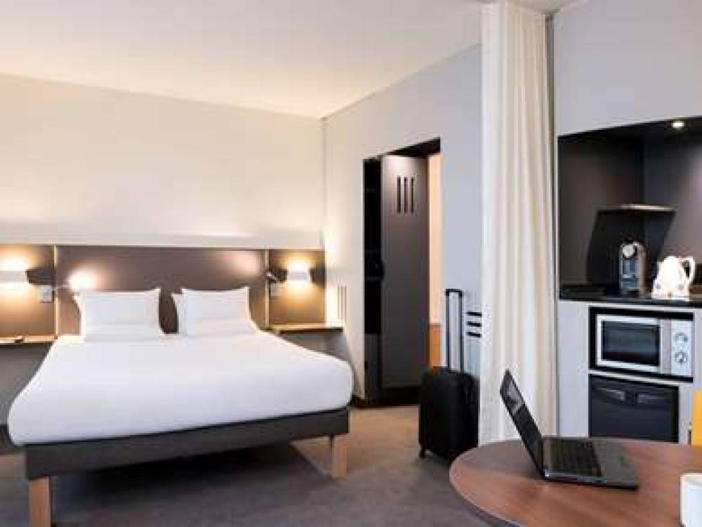 Novotel Suites Paris CDG Airport Villepinte 5