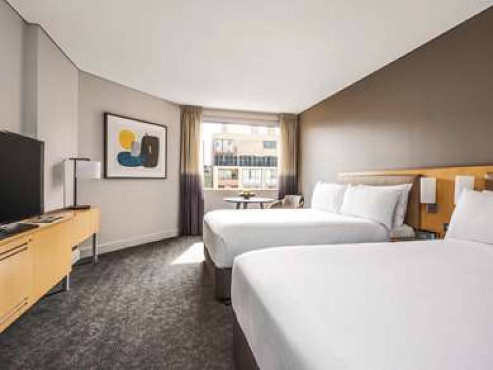 Novotel Sydney On Darling Harbour 3