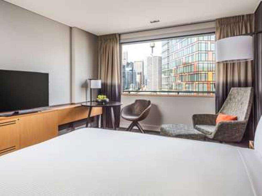 Novotel Sydney On Darling Harbour 5