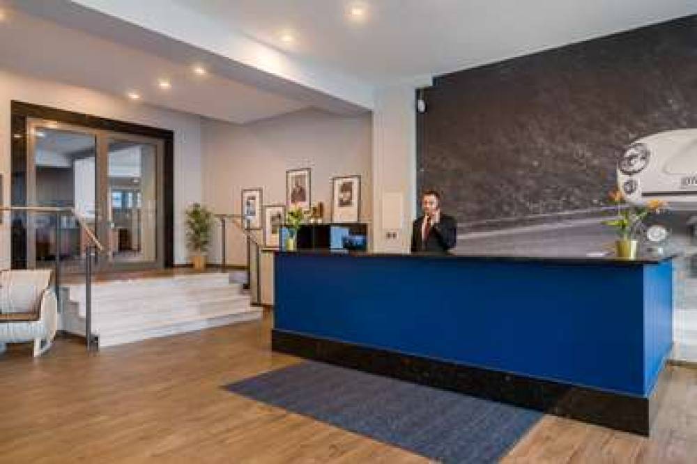 NOVUM BRUY STUTTGART 9