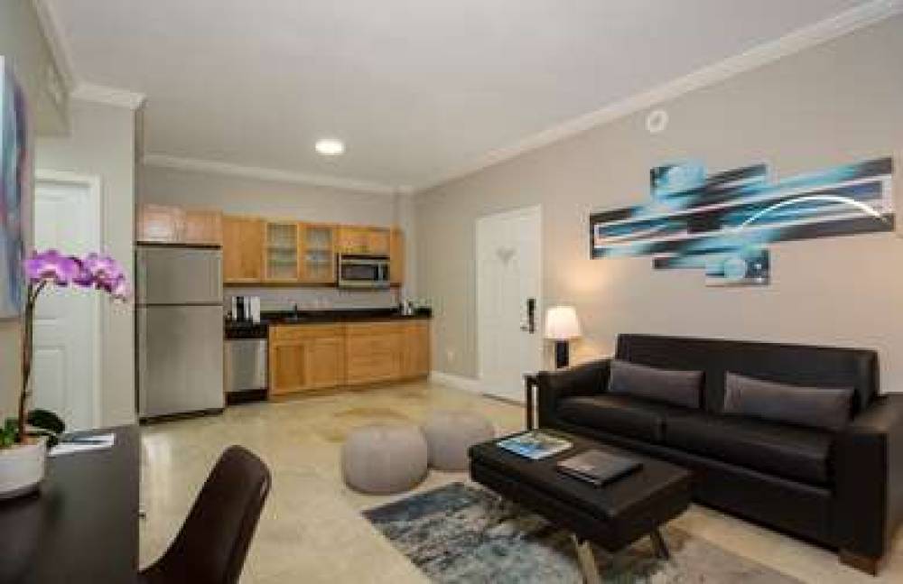 NUVO SUITES 7