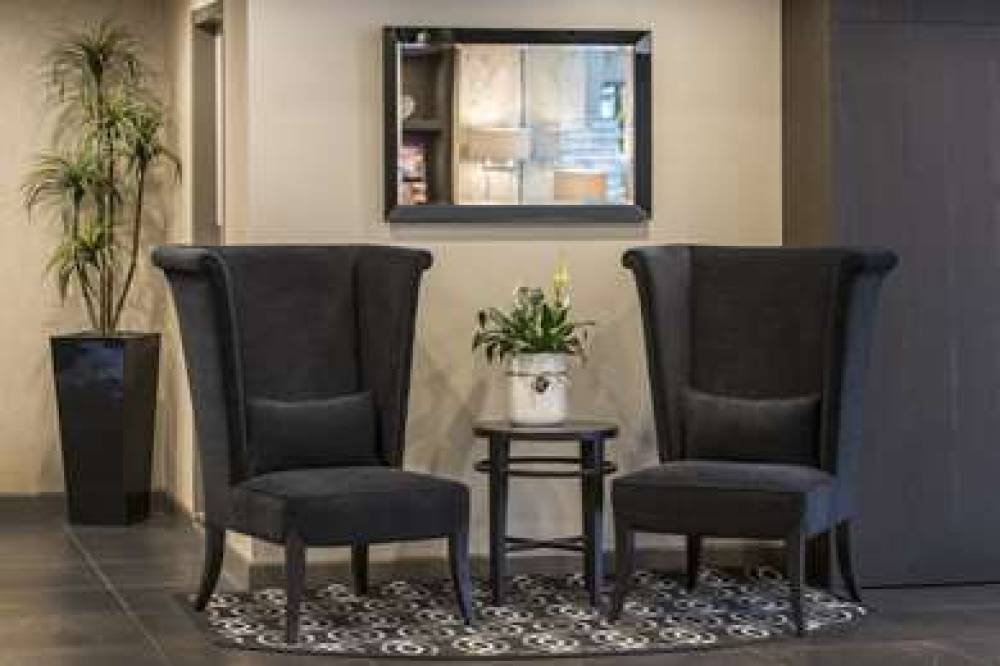 OAKS SYDNEY HYDE PARK SUITES 2