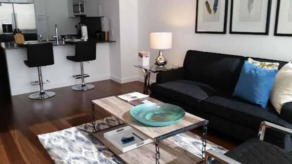 OAKWOOD AT 399 FREMONT 10