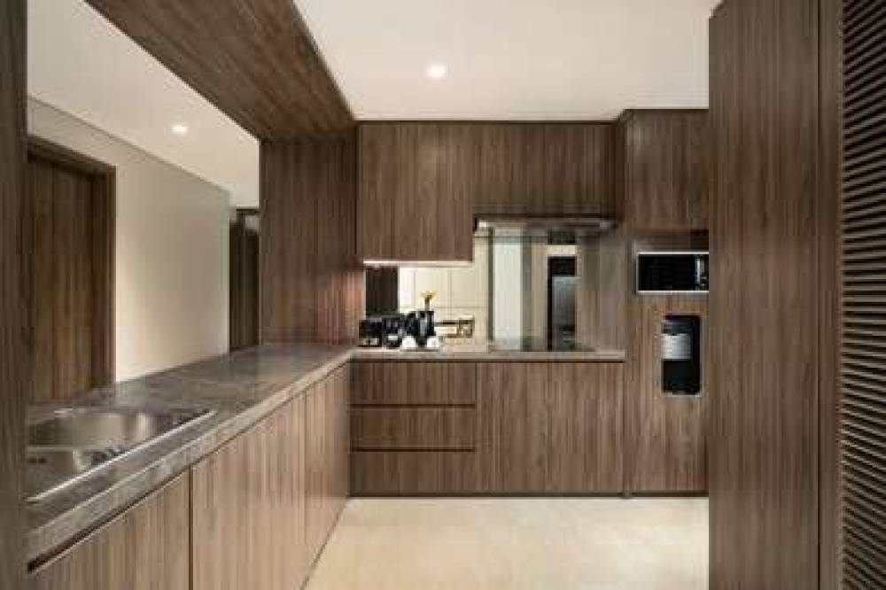 OAKWOOD SUITES KUNINGAN JAKART 5