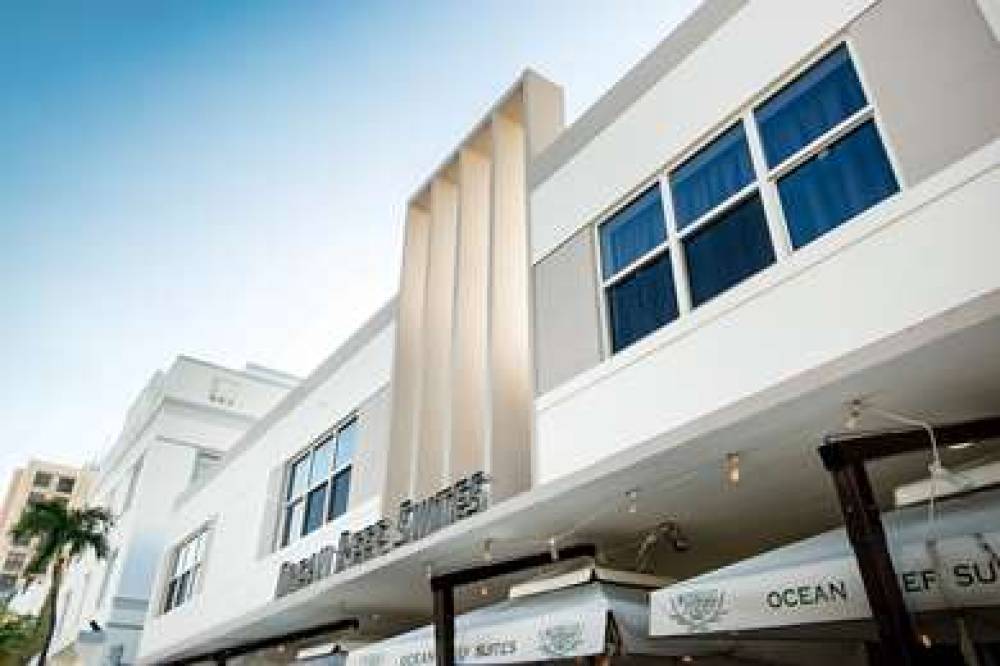 OCEAN REEF SUITES 1
