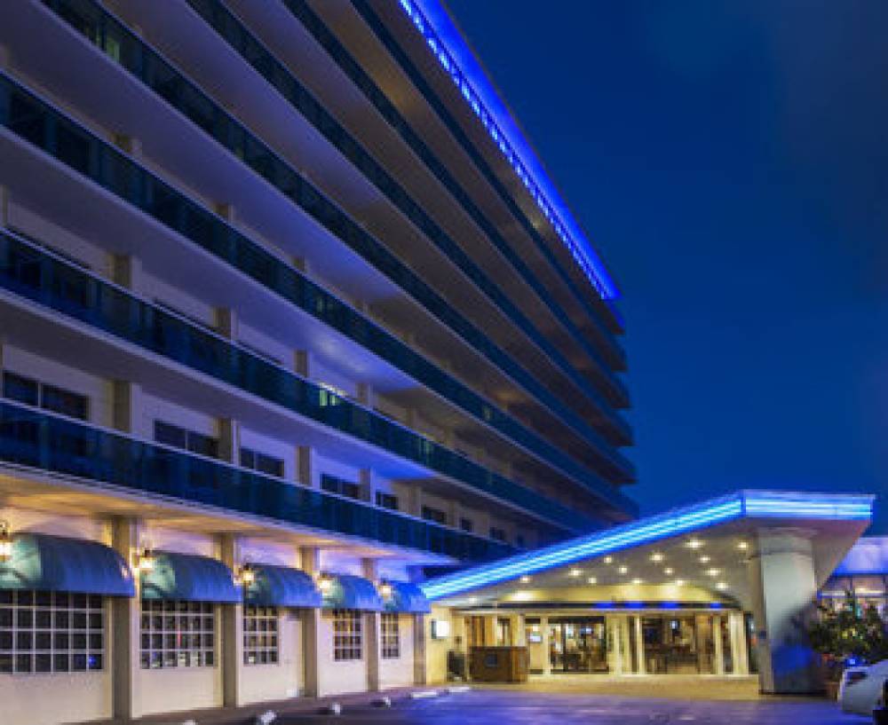 Ocean Sky Hotel And Resort 8
