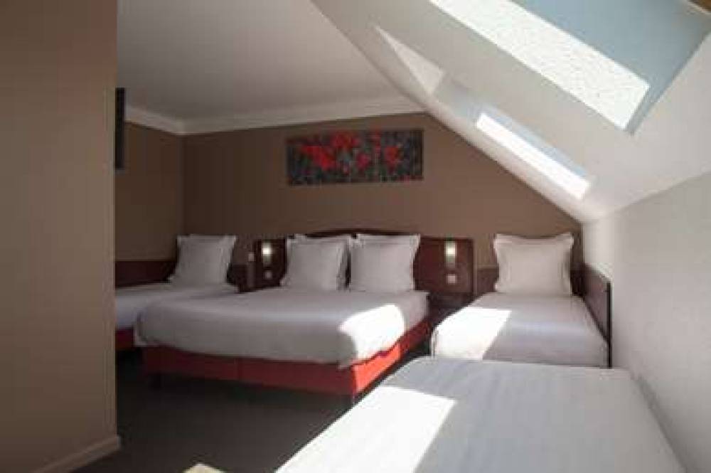 BRIT HOTEL  ARRAS 9