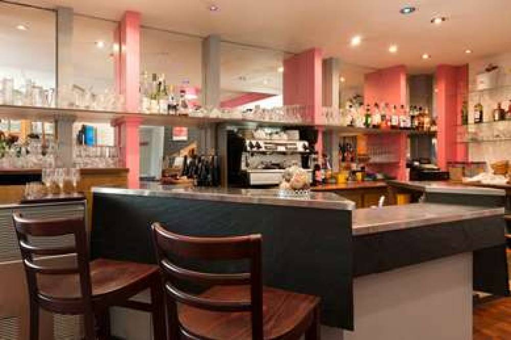 OG CITY HOTEL CHEVAL ROUGE TOURS 2