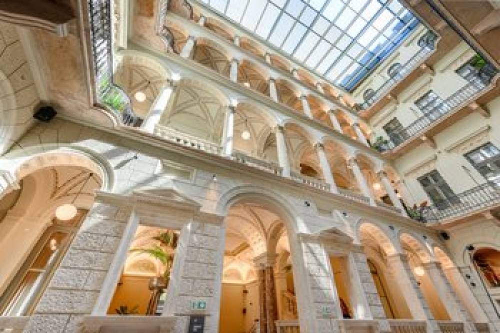 Oktogon Haggenmacher Budapest