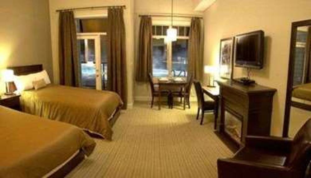 Old House Village Hotel And Spa 7