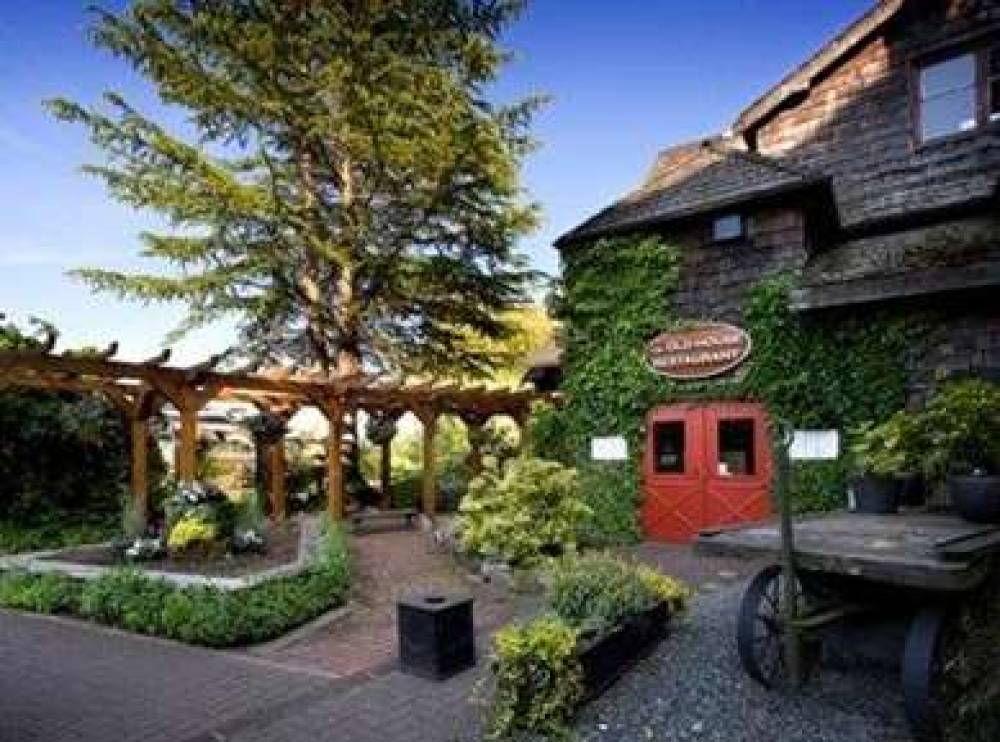 Old House Village Hotel And Spa 5